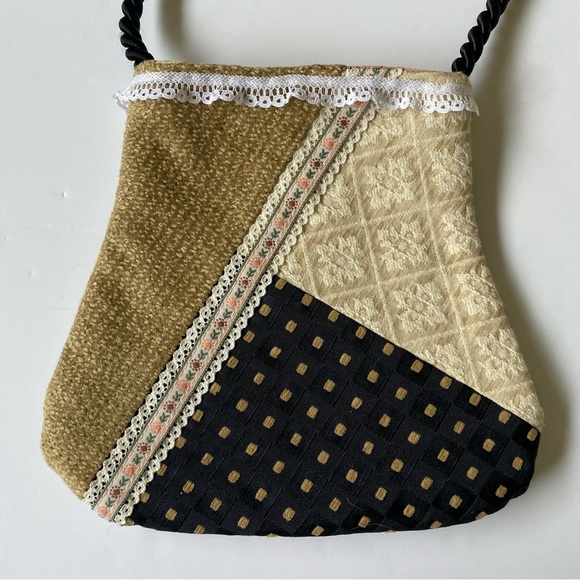 Crossbody Bag Hand made NWT Lace Fabric Ribbon 9” X 8.5” Cord Strap Beige Black - Picture 4 of 16